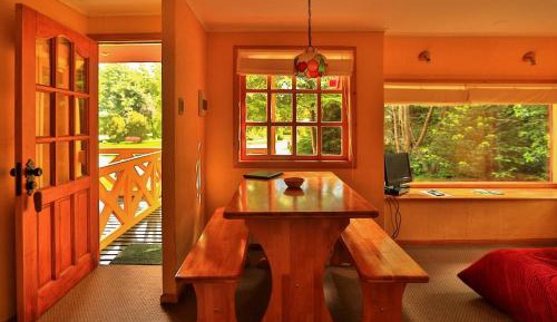 Bungalow (5 Adults)