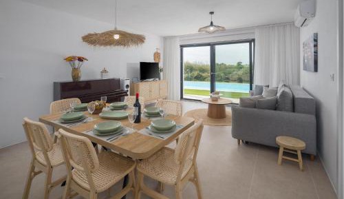 Three-Bedroom Holiday Home 