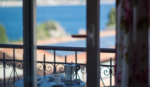 One-Bedroom Apartment with Balcony and Sea View
