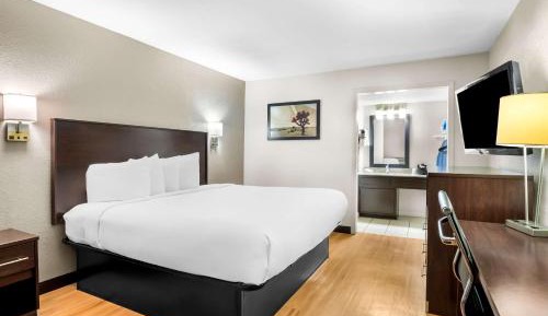 King Room - Disability Access/Non Smoking 