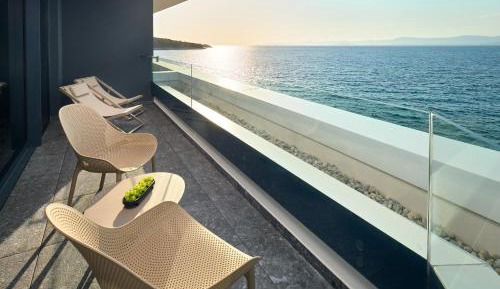 Suite with Sea View