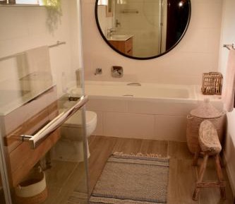 Deluxe Double Room with Bath