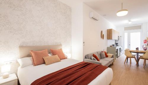 Studio Apartment