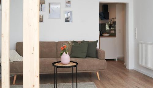 Superior One-Bedroom Apartment