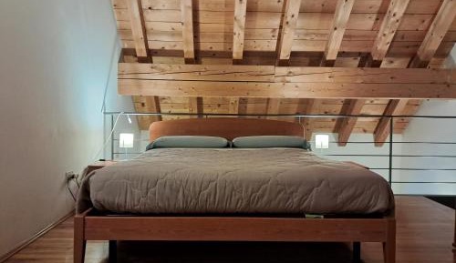 Studio Apartment with One Double Bed