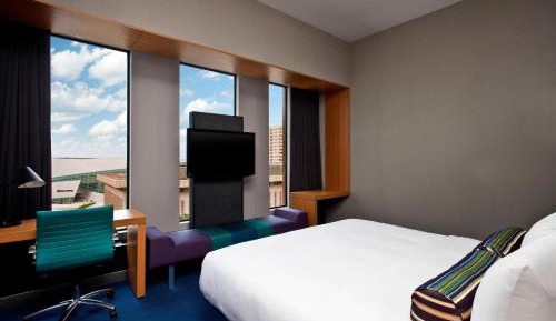Aloft, Guest room, 1 King