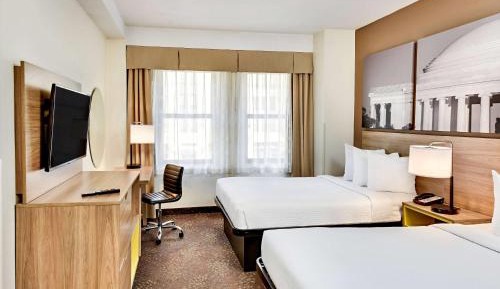 Deluxe Double Room with Two Double Beds - Non-Smoking