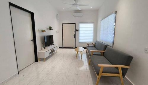 Three-Bedroom Townhouse