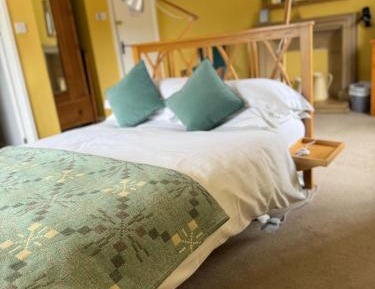 Deluxe Double Room with Shower