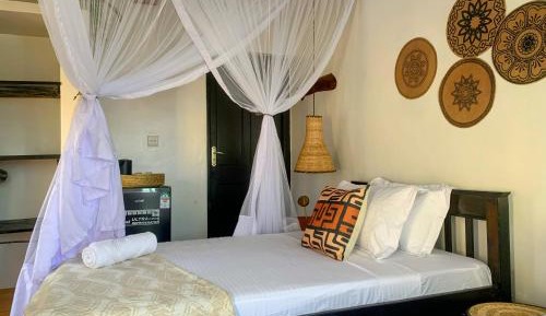 Deluxe Double Room with Side Sea View