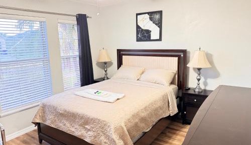 Queen Room