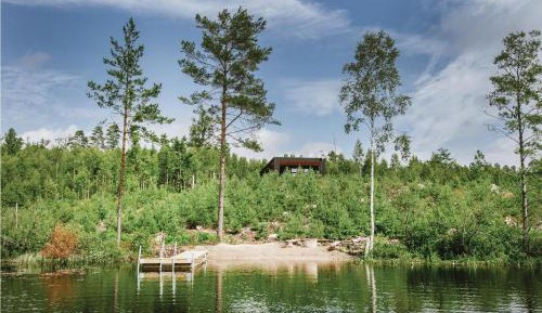 Three-Bedroom Holiday Home 