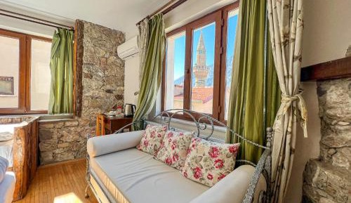 Quadruple Room with Mountain View