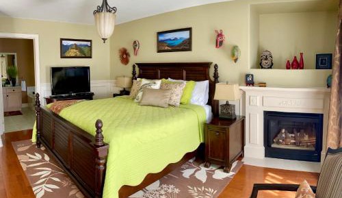 King Suite with Spa Bath