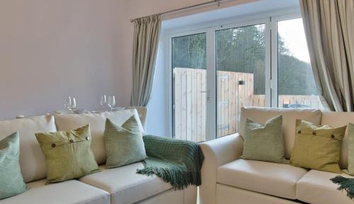 Two-Bedroom Holiday Home