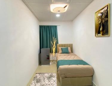 Single Room (Men)