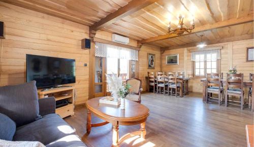 Two-Bedroom Holiday Home