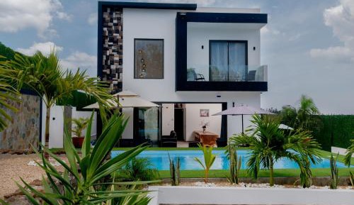 Family Bungalow