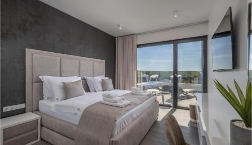 Four-Bedroom Holiday Home