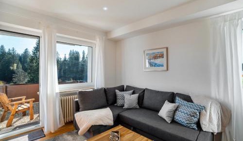 Superior One-Bedroom Apartment