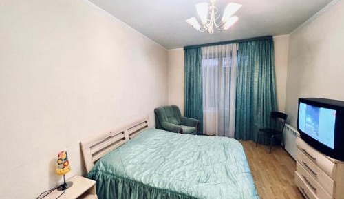 One-Bedroom Apartment with Balcony