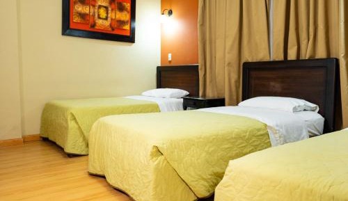 Triple Room