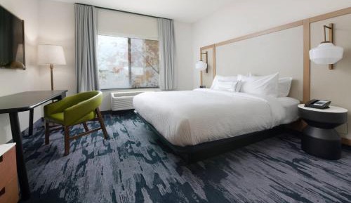 Guest Room, 1 King