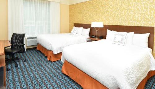 Queen Room with Two Queen Beds - Non-Smoking