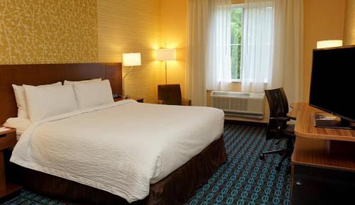 King Room - Hearing Accessible