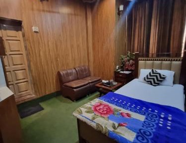 Budget Single Room