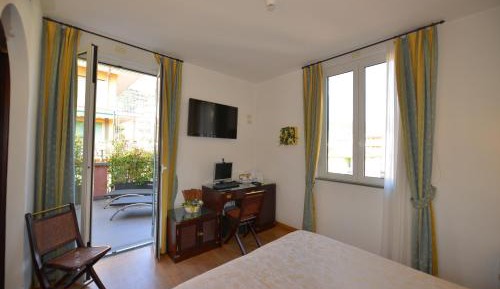 Standard Double or Twin Room with Balcony