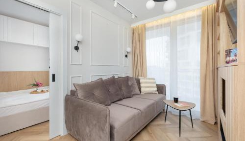Apartment with City View