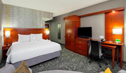 King Room with Sofa Bed