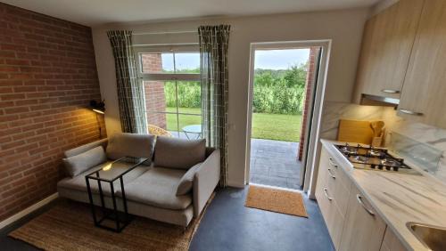 One-Bedroom Holiday Home with Garden