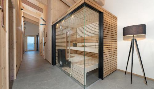 Three-Bedroom Apartment with Balcony