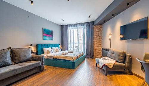 Studio Apartment with Balcony
