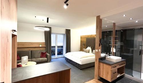 Junior Suite with Balcony