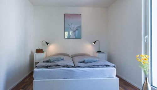 Apartment H