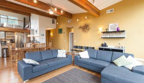Four-Bedroom Holiday Home
