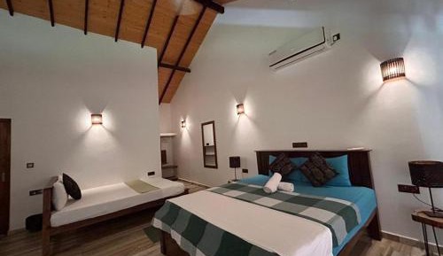 Superior Triple Room