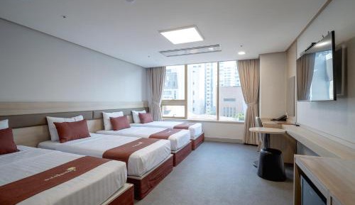 Standard Quadruple Room