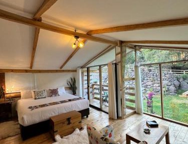 Suite with Garden View