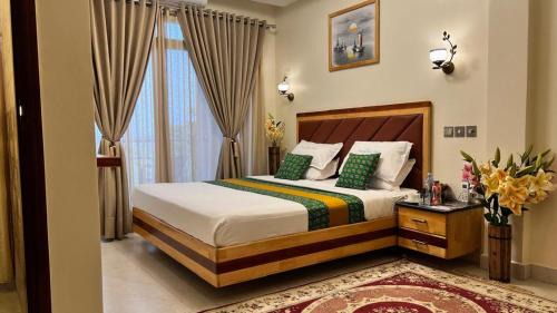 Double Room with Pool View