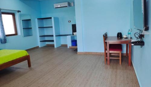 Deluxe Double Room with Balcony and Sea View