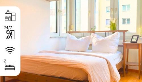 One-Bedroom Apartment with City View