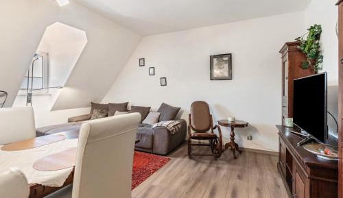 Superior One-Bedroom Apartment
