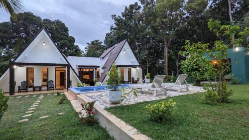Deluxe Villa