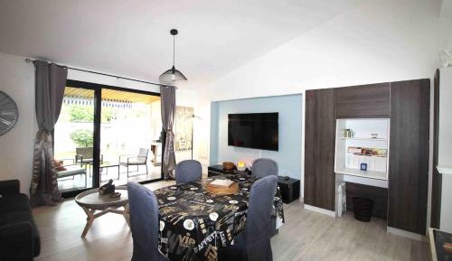 One-Bedroom House