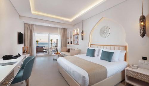 Posh Jacuzzi Suite - Posh Club