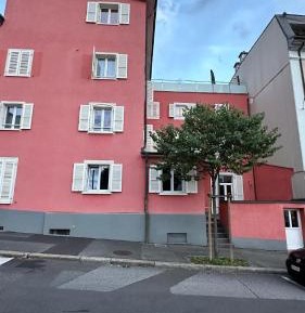One-Bedroom Apartment with Terrace